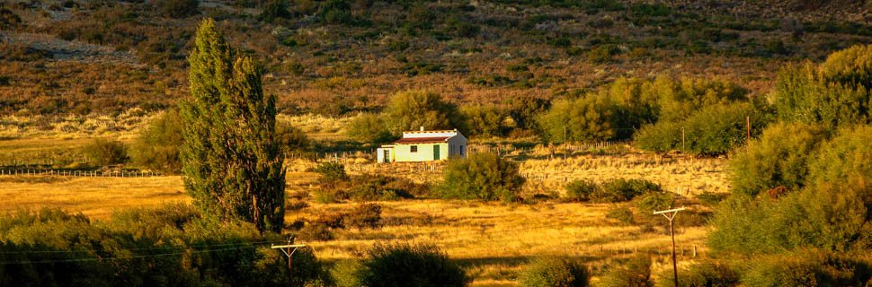 Sonnenbeschienene Estancia in Argentinien, Chile