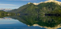 Spiegelung im chilenischen See
